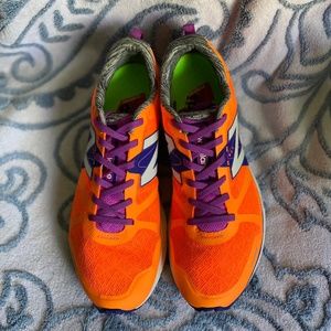 *Per-Owned* New Balance Women's Running Shoe W1500P - Neon Orange, Blue, Purple